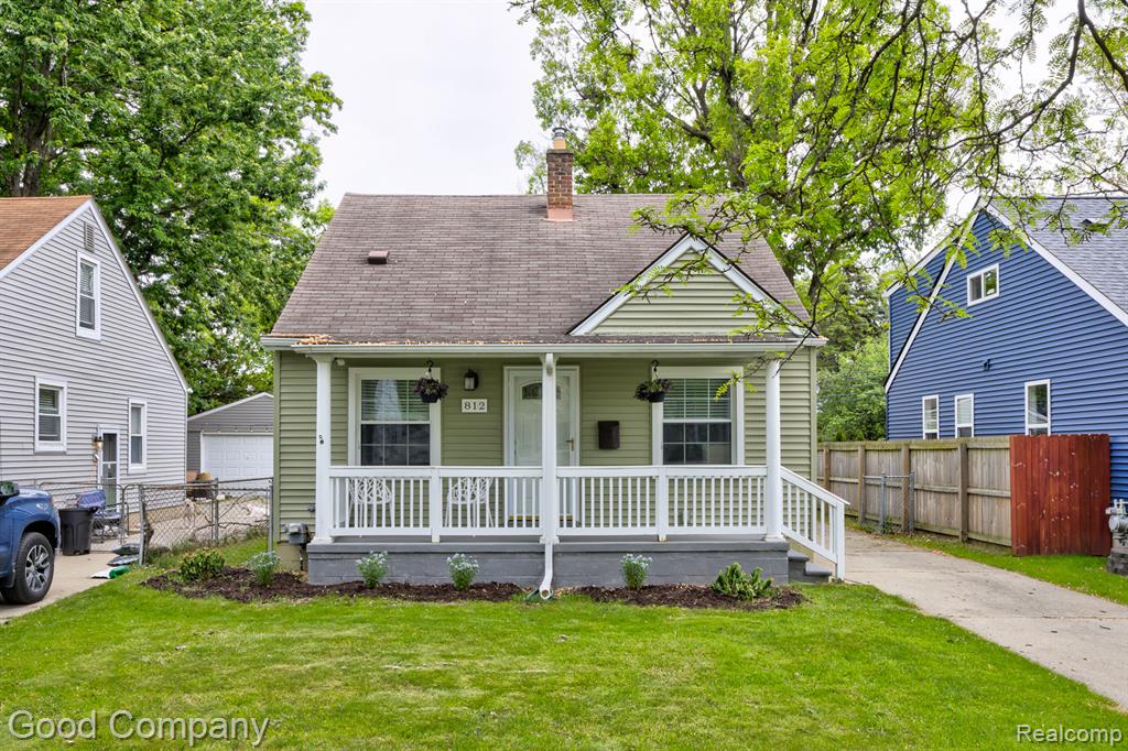 812 N Edgeworth Avenue, Royal Oak, MI 48067 — Photo 34