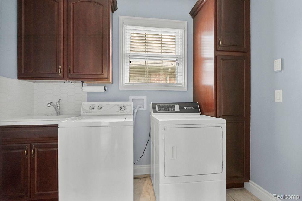 71 BURNIAH Lane, Lake Orion, MI 48362 — Photo 18
