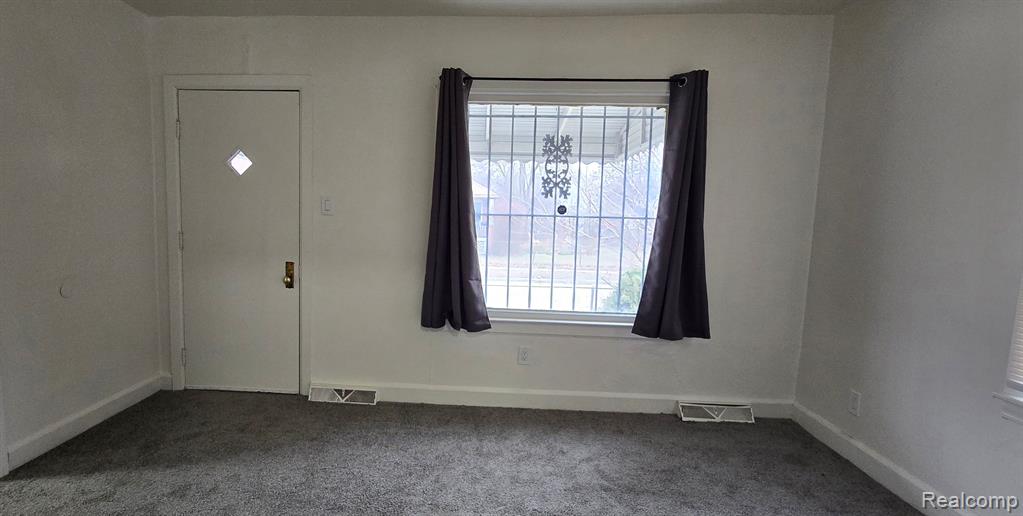 21004 PARKSIDE Boulevard, Ferndale, MI 48220 — Photo 3