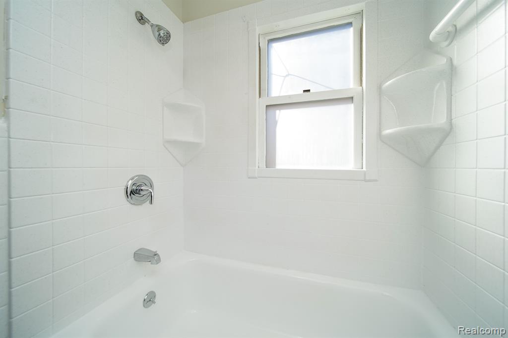 4462 1st Street, Wayne, MI 48184 — Photo 30