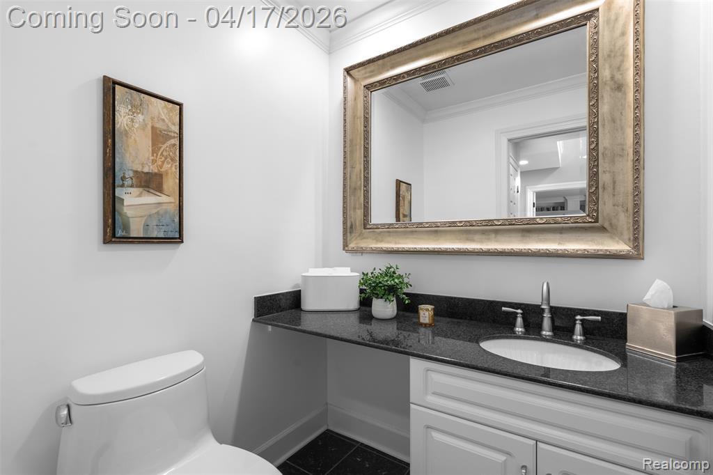 5146 Lagoons Circle, 22, West Bloomfield, MI 48323 — Photo 25