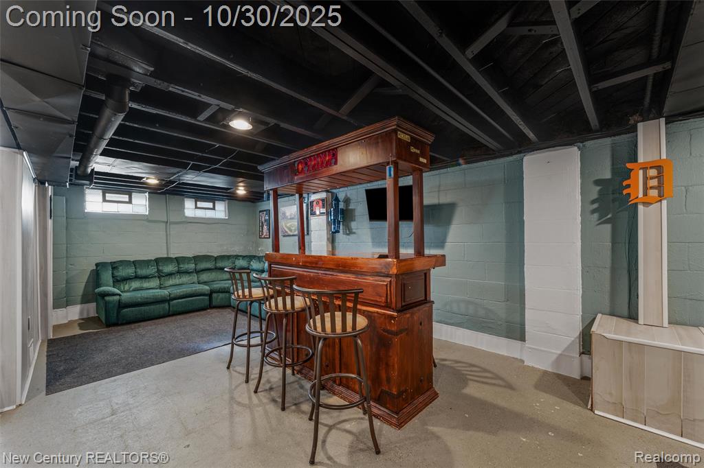 621 W Harwood Avenue, Madison Heights, MI 48071 — Photo 18