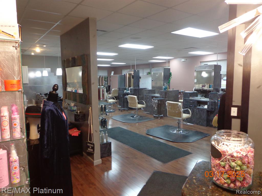 415 ROUNDS Drive, Fenton, MI 48430 — Photo 20