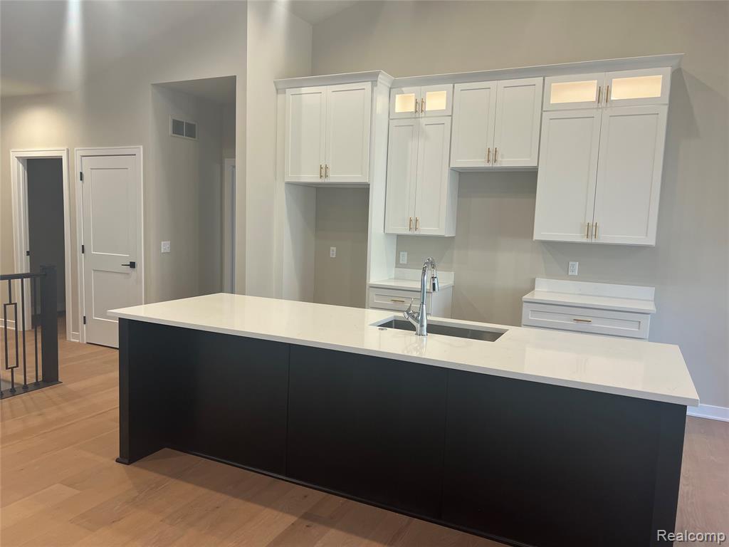 8848 Stonewall E, Clarkston, MI 48348 — Photo 8