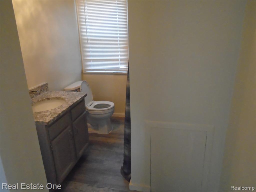 8087 Continental Avenue, Warren, MI 48089 — Photo 10