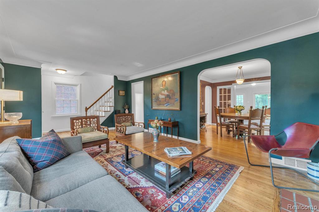 421 Maison Road, Grosse Pointe Farms, MI 48236 — Photo 10