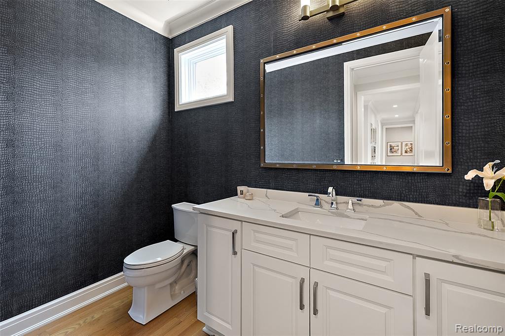 4345 SPRUCE HILL Lane, Bloomfield Hills, MI 48301 — Photo 34
