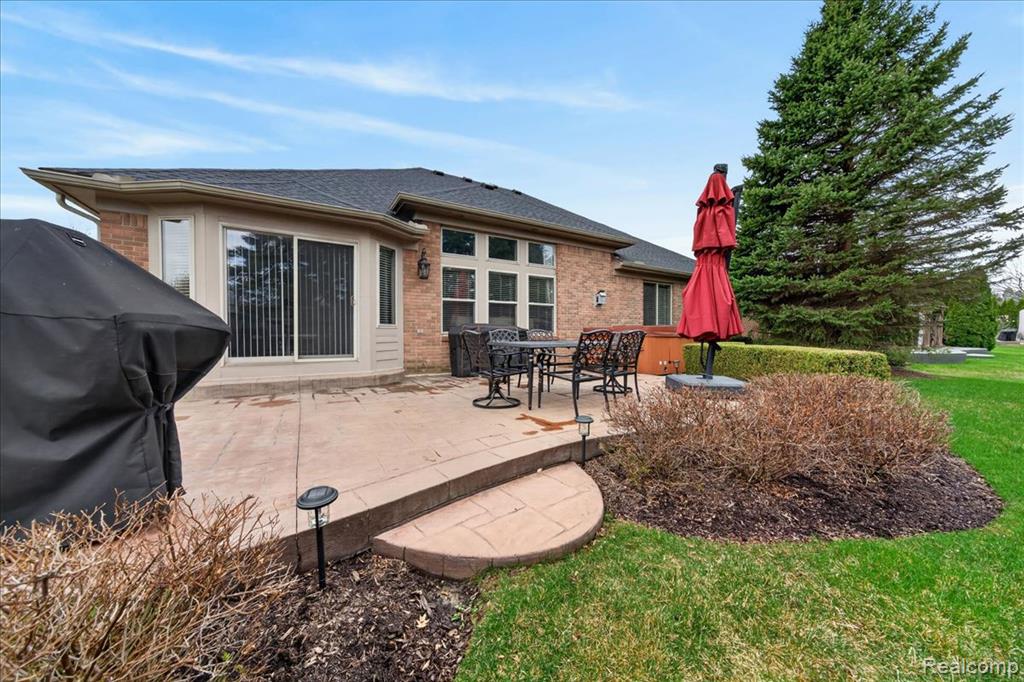 20196 Huron Drive, Clinton Twp, MI 48038 — Photo 39