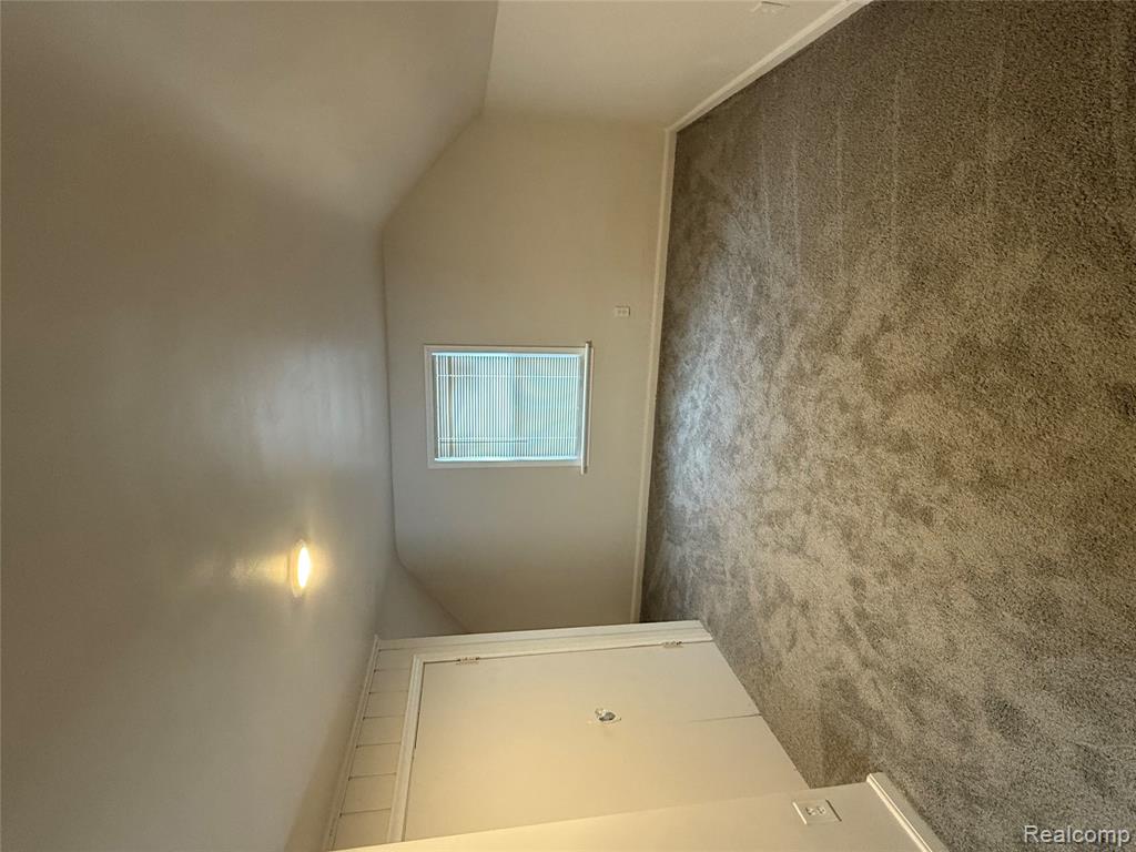 41 Parkview Street, Mount Clemens, MI 48043 — Photo 12