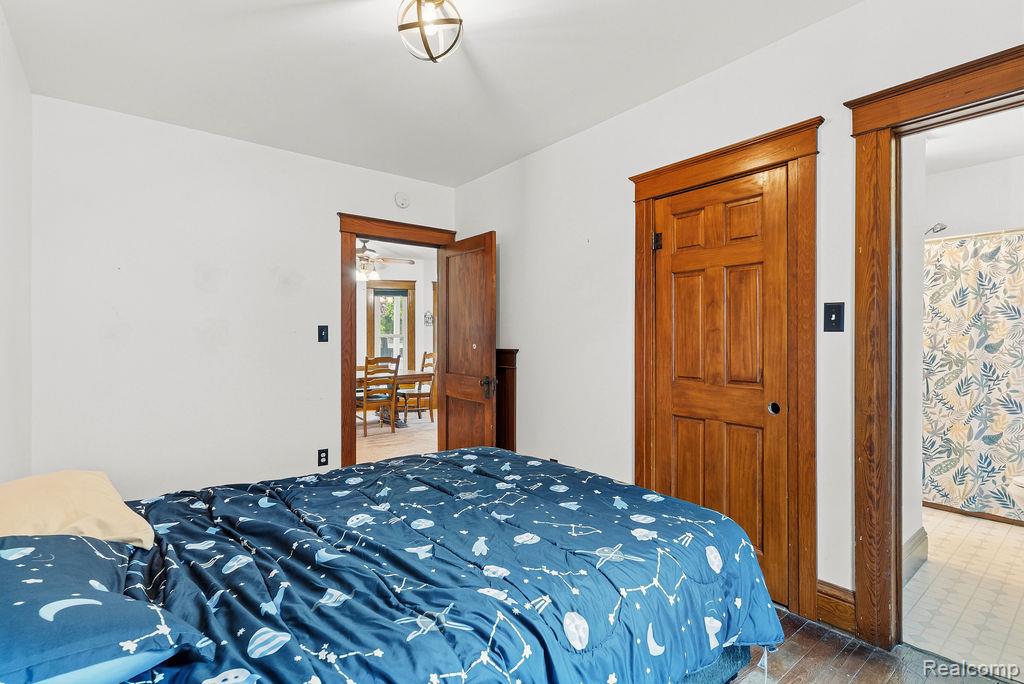 305 N Almont Avenue, Imlay City, MI 48444 — Photo 17