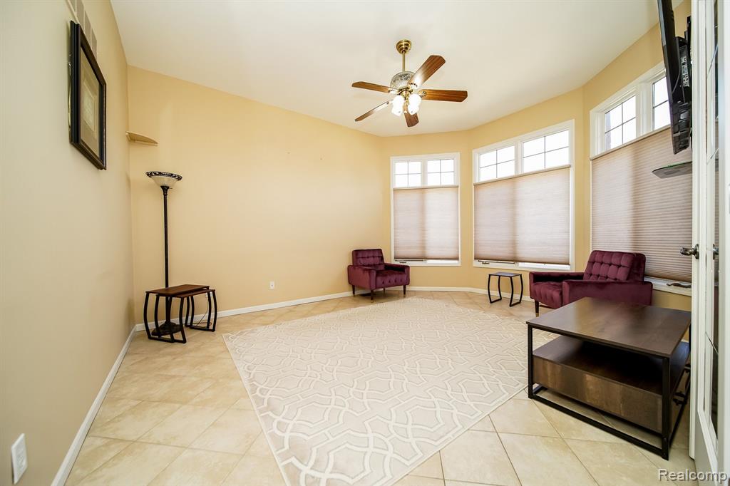 8670 LILLIAN Drive, Washington, MI — Photo 16