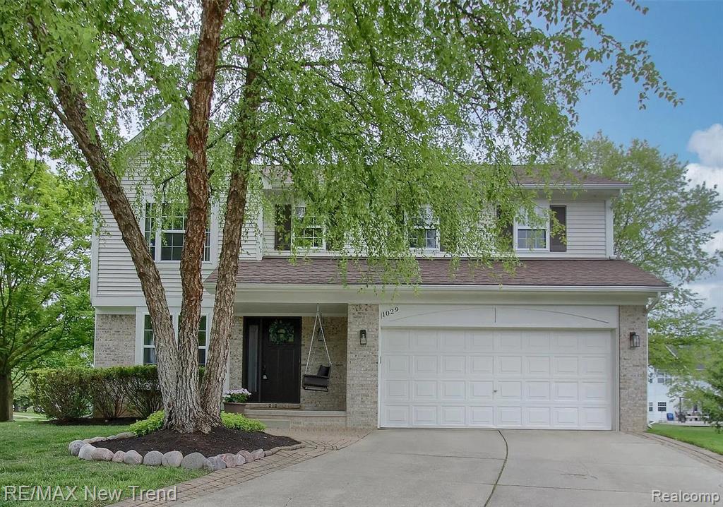 1029 Shetland Drive, South Lyon, MI 48178