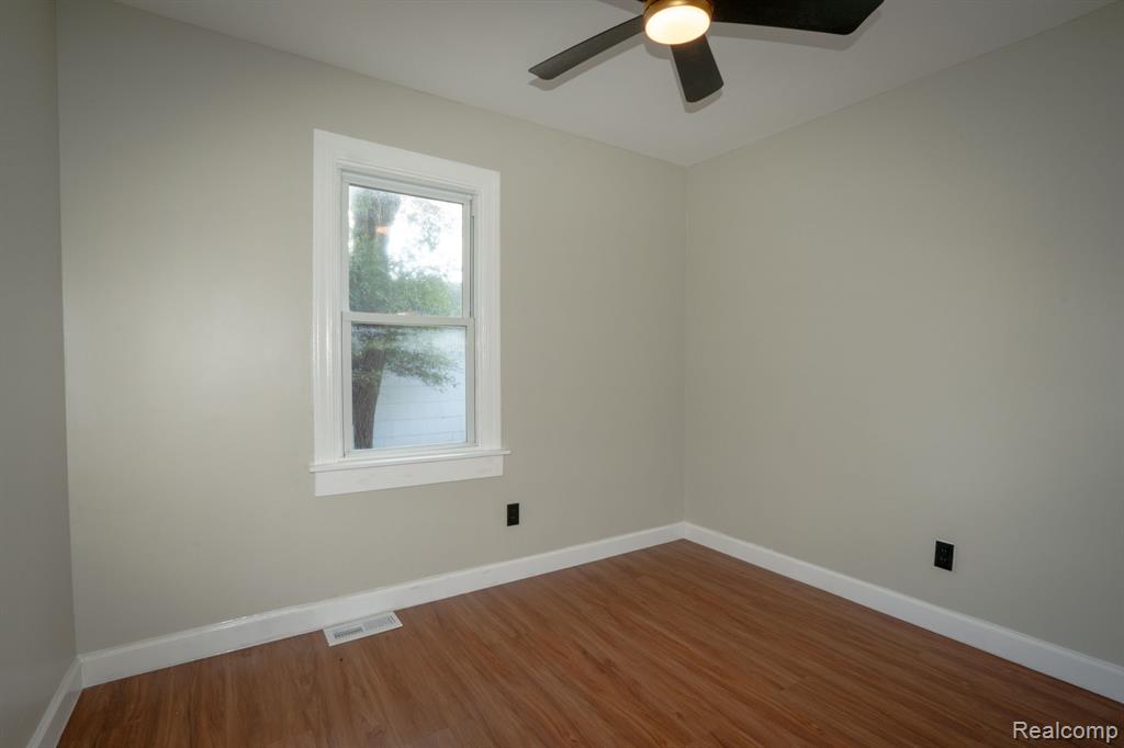 8726 Ford Avenue, Warren, MI 48089 — Photo 34