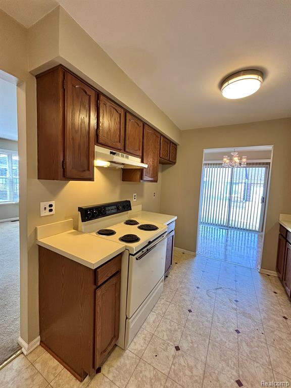 401 Doremus S Doremus Lane W, 10, Saint Clair Shores, MI 48080 — Photo 12