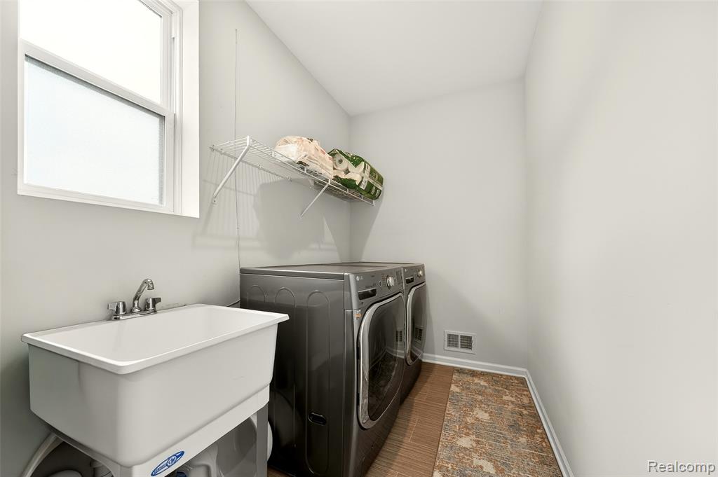 4172 Walcott Drive, Lake Orion, MI — Photo 31