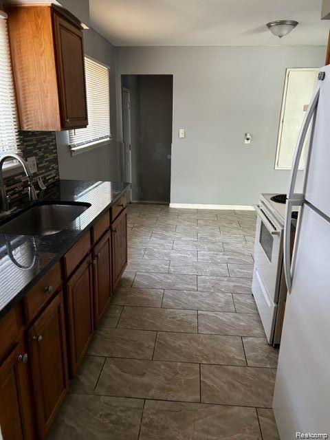 5879 OLDHAM Street, Taylor, MI — Photo 4