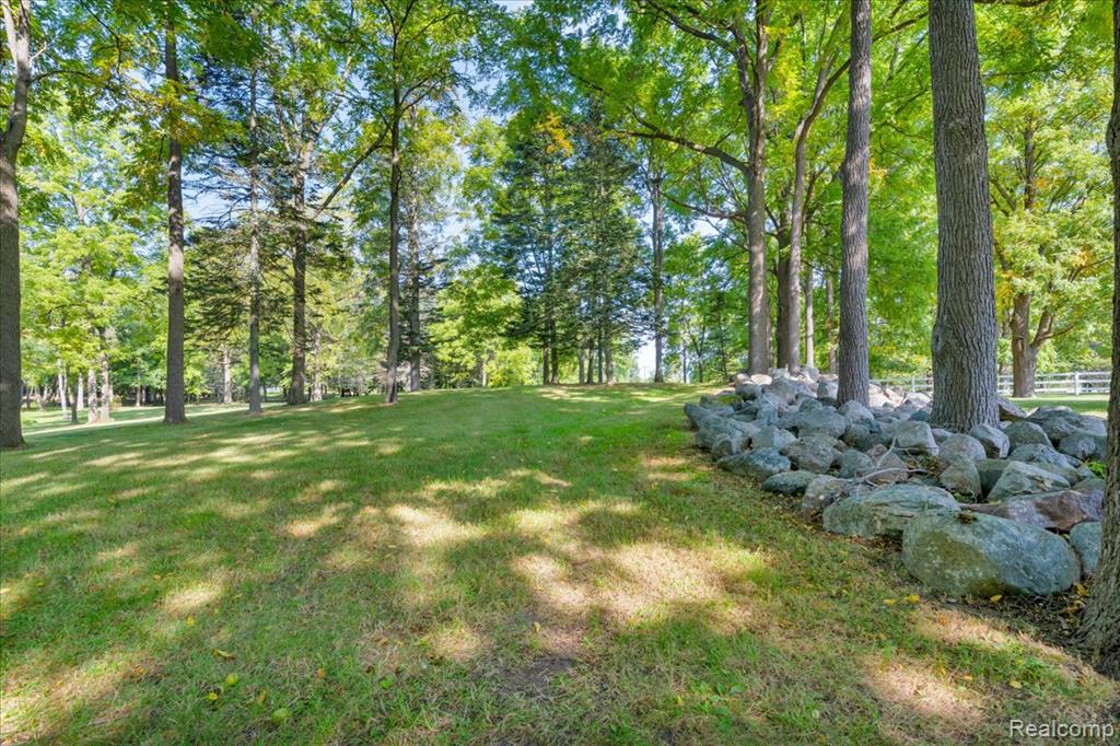 3305 Lakeville Road, Oxford, MI 48370 — Photo 39