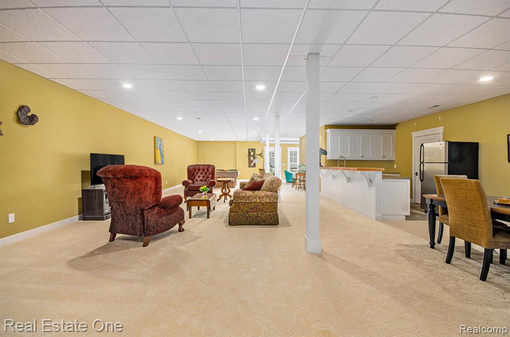 575 Tracy Lane, Milford, MI 48381 — Photo 37