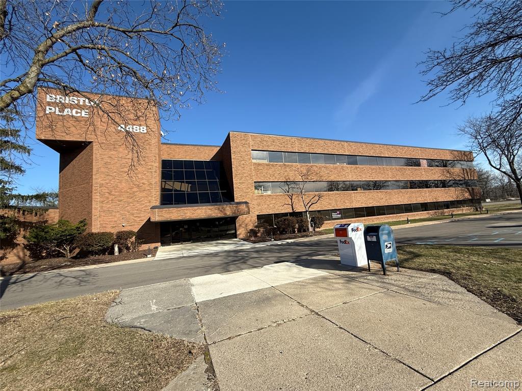 4488 W Bristol Road, Flint, MI 48507 — Photo 27