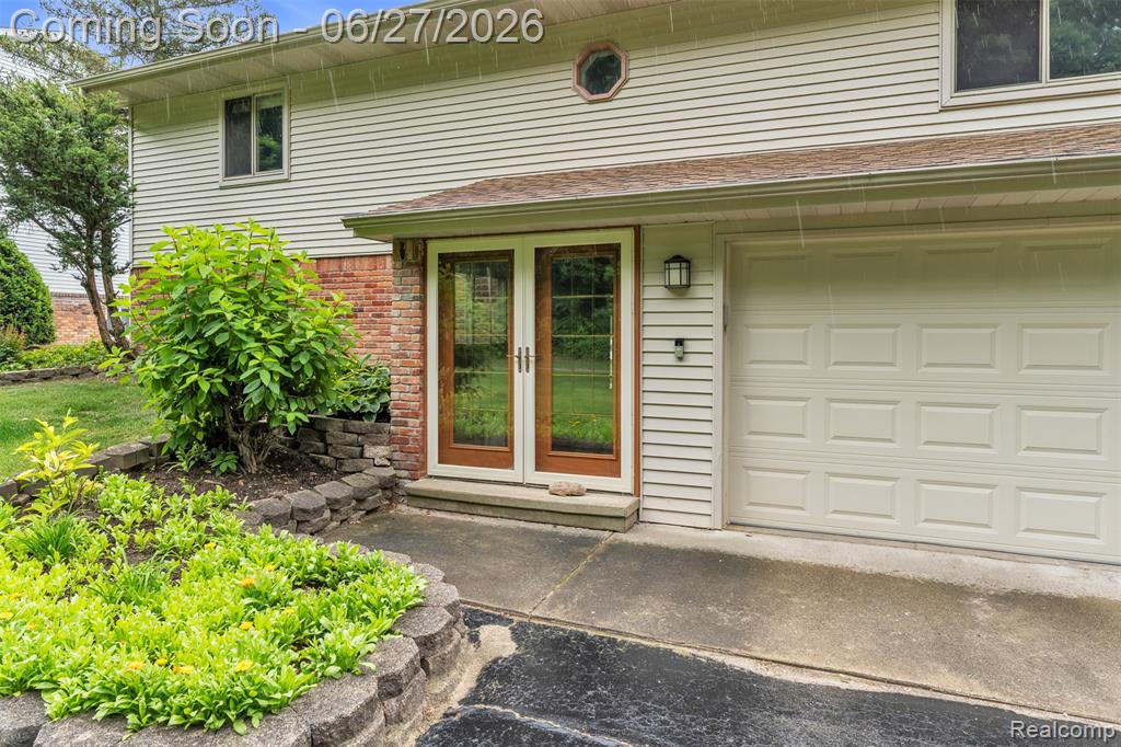 2276 Webster Park Drive, Howell, MI 48843 — Photo 3