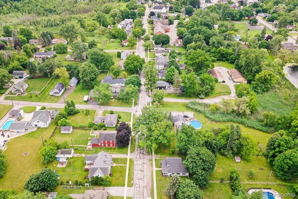 335 N CHURCH Street, Ortonville, MI 48462 — Photo 47