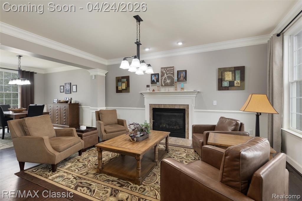50282 Langley Drive, Novi, MI — Photo 9