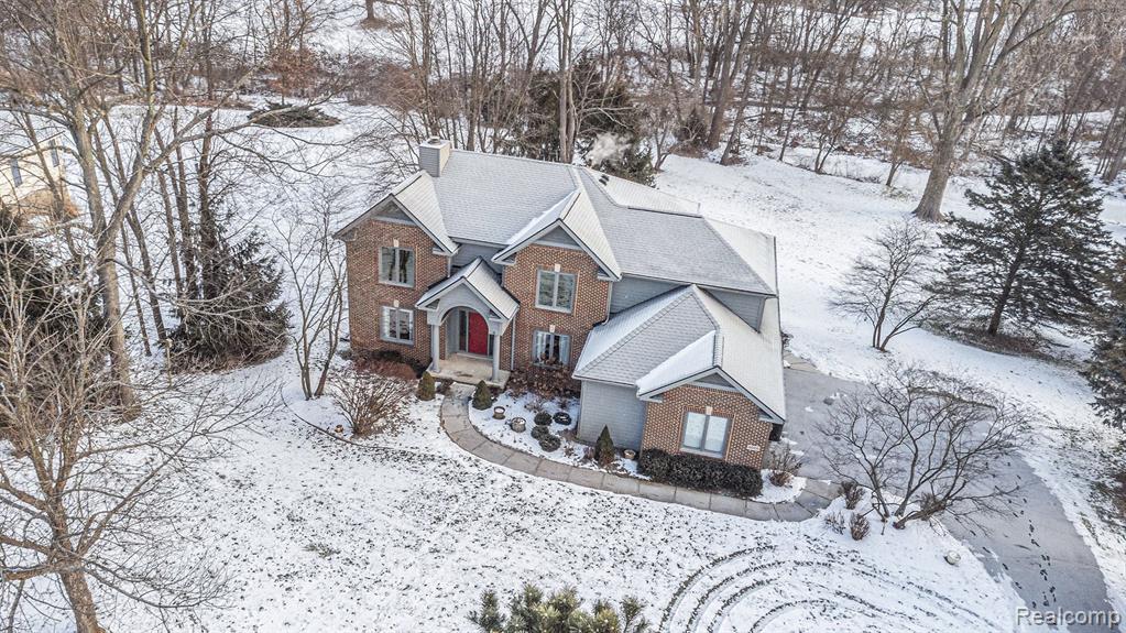 8805 Pebble Creek Drive, Pinckney, MI 48169 — Photo 3