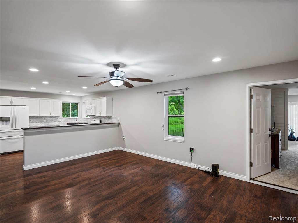3365 Howland Road, Almont, MI 48003 — Photo 40
