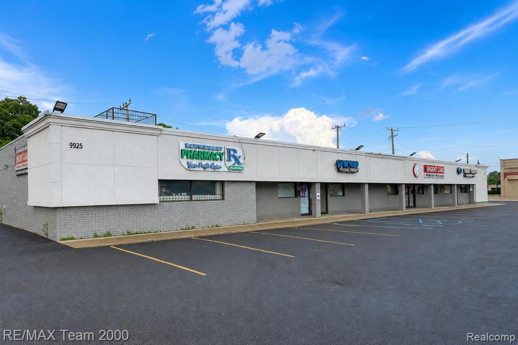 9925 Dix, Dearborn, MI 48120 — front exterior