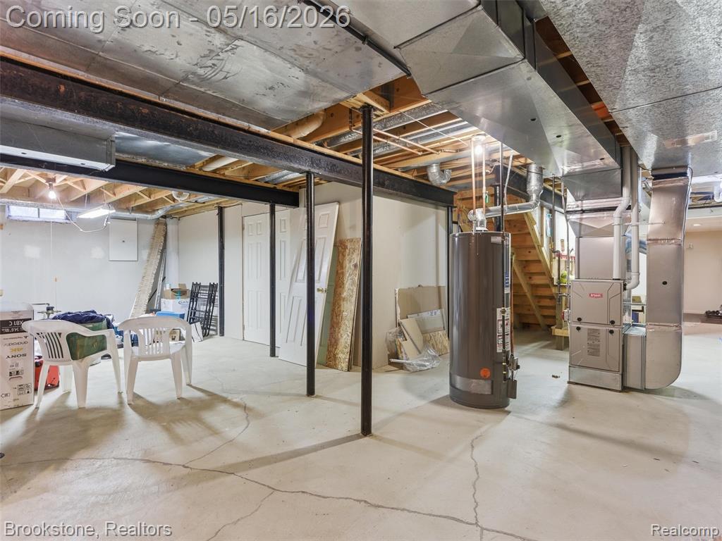 47318 Cider Mill Drive, Novi, MI — Photo 41
