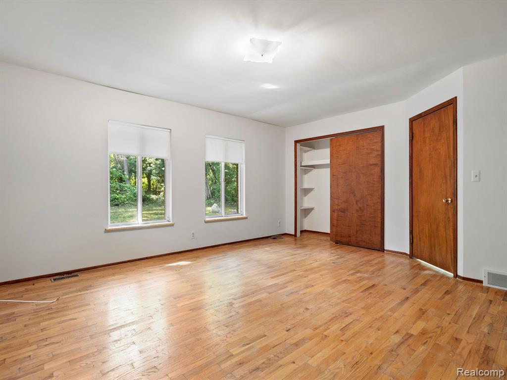 4875 Lockwood Drive, Washington, MI — Photo 15