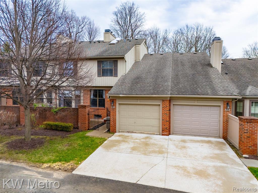 7072 Green Farm Road, West Bloomfield, MI — Photo 30