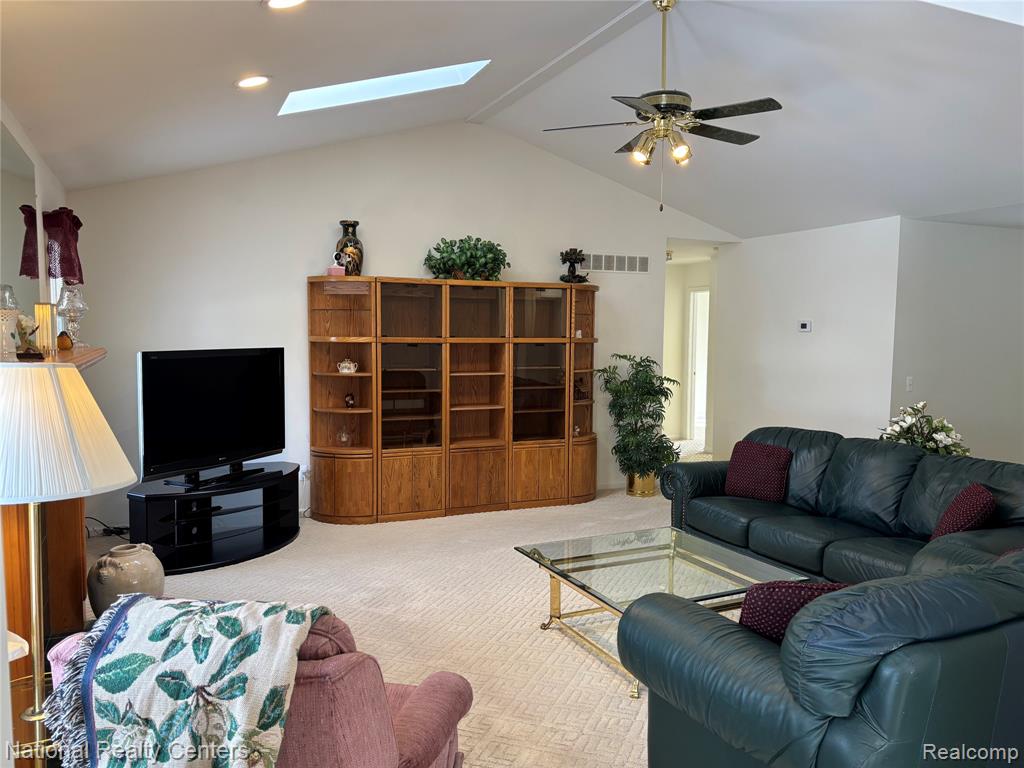 51 Mill Creek Avenue, Lapeer, MI 48446 — Photo 10