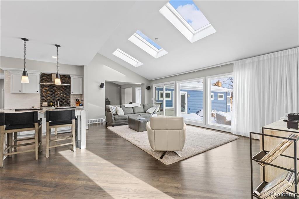 3301 Mann Road, Clarkston, MI, 00000