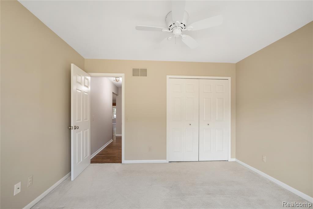 16807 Country Knoll Drive, Northville, MI 48168 — Photo 13