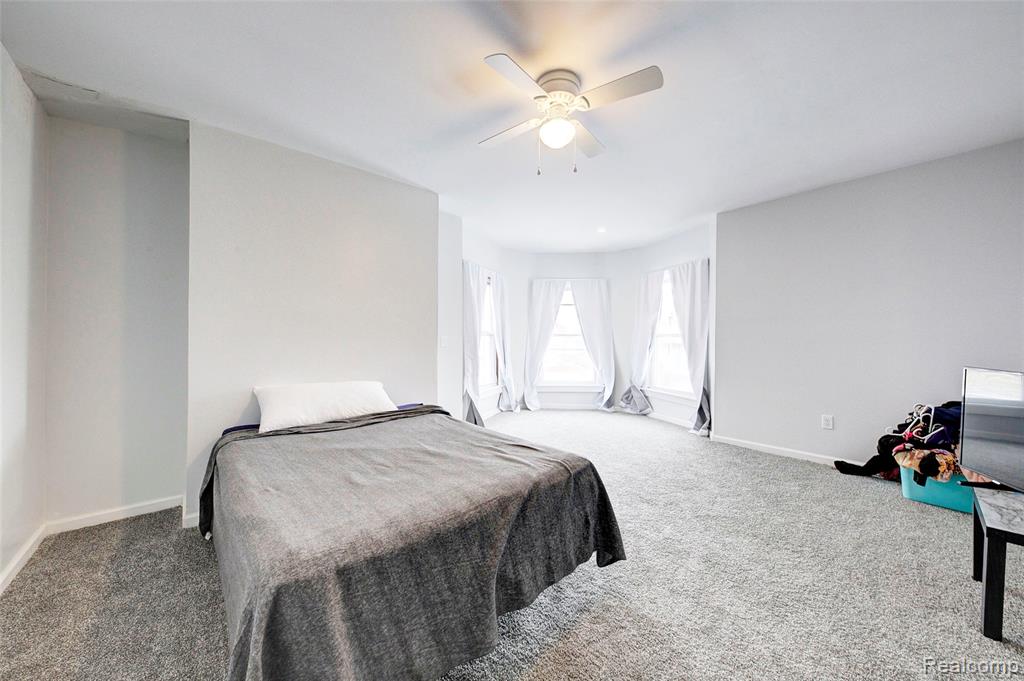 700 W Euclid Street, Detroit, MI 48202 — Photo 34