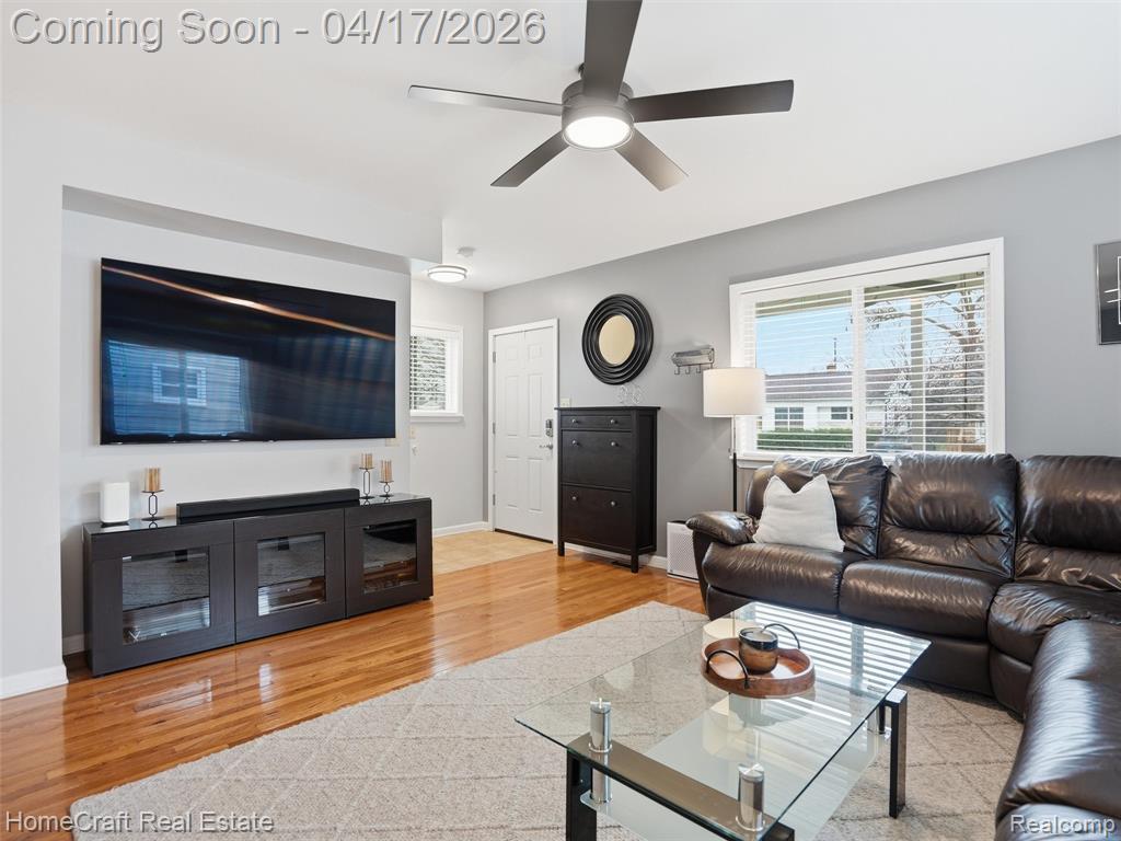615 MARLIN Avenue, Royal Oak, MI 48067 — Photo 14