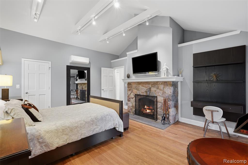 612 Brookside Avenue, Birmingham, MI 48009 — Photo 42