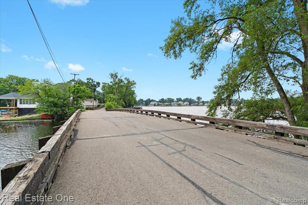 265 Oak Island Drive, Wolverine Lake, MI 48390 — Photo 49