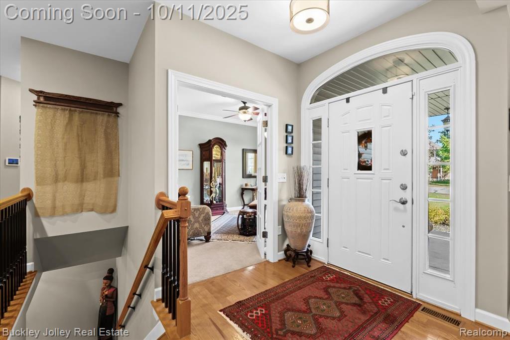 9430 Sheltering Oaks Drive, Brighton, MI 48114 — Photo 18
