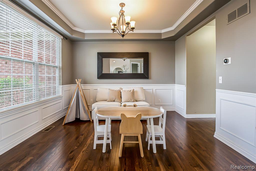 58799 CARRIAGE Lane, South Lyon, MI 48178 — Photo 5