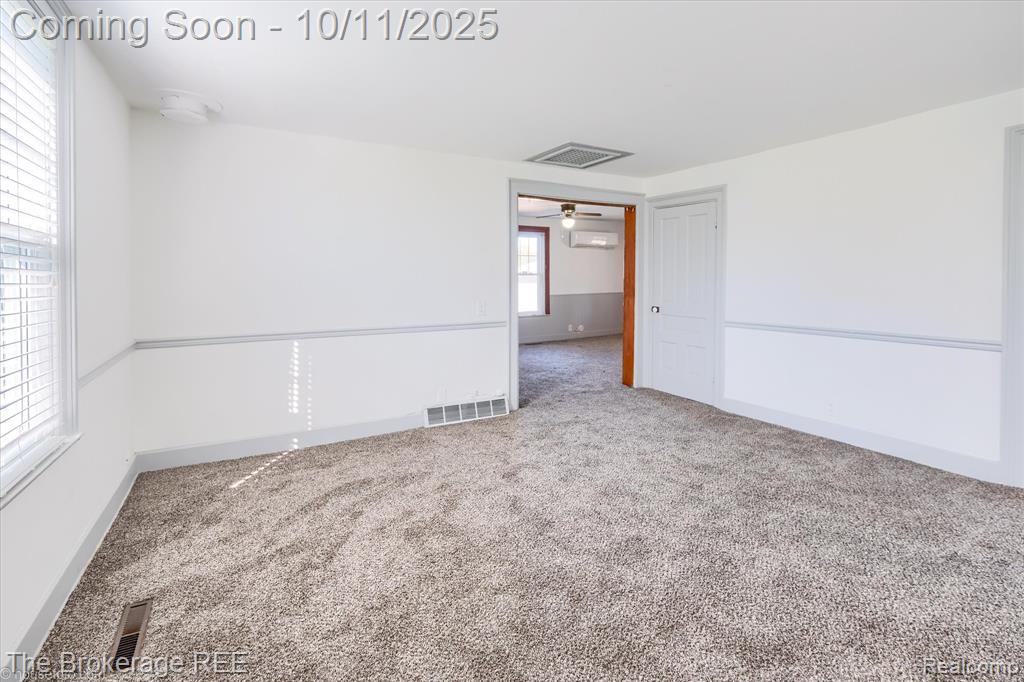 5234 Kelly Road, Flint, MI 48504 — Photo 35