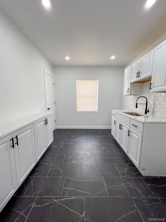 9900 ROBSON Street, Detroit, MI 48227 — Photo 10