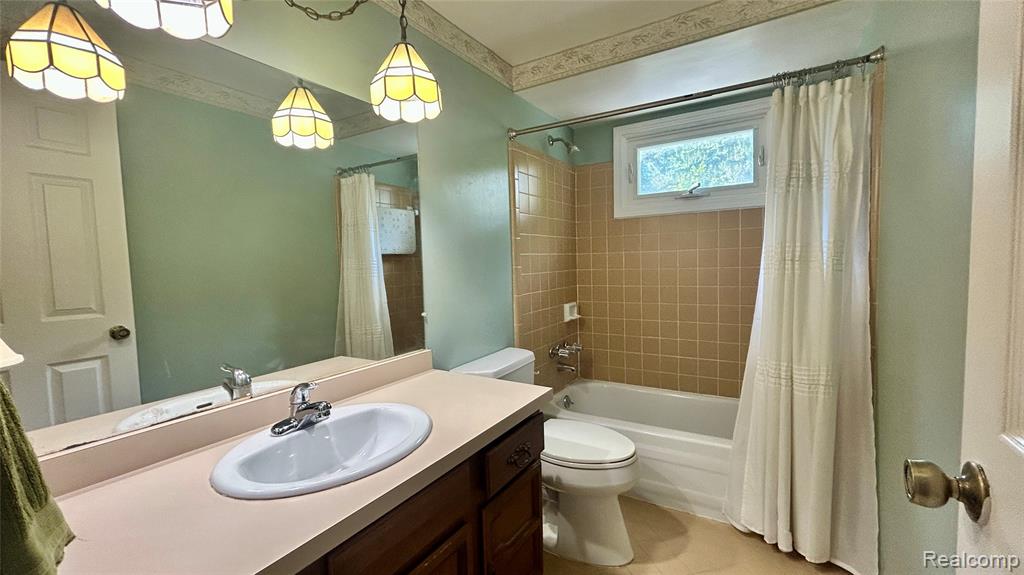 43095 Whisper Court, Northville, MI 48168 — Photo 21