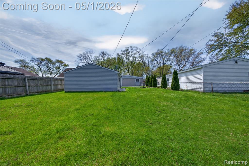 22813 Detour Street, Saint Clair Shores, MI 48082 — Photo 22