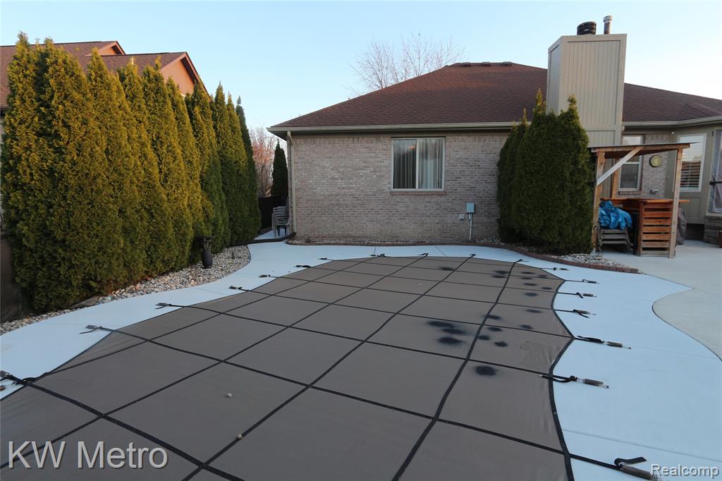 27091 Graham Drive, New Baltimore, MI 48047 — Photo 23