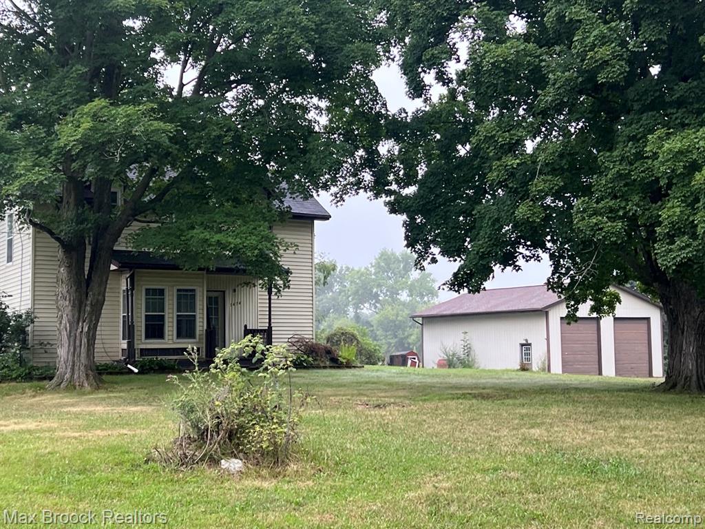 1474 S Van Vleet Road, Swartz Creek, MI 48473 — Photo 2