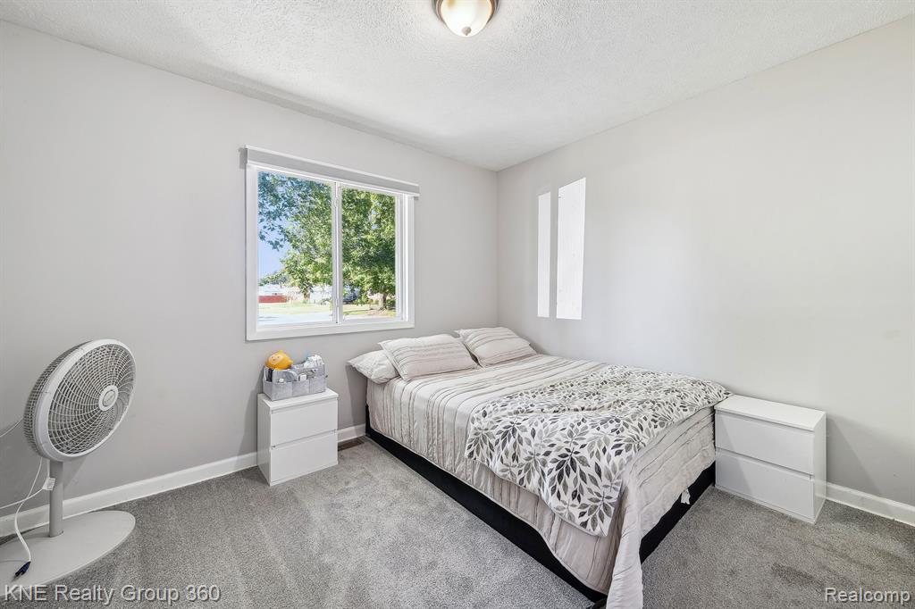 1395 BYRON Avenue, Ypsilanti, MI 48198 — Photo 20