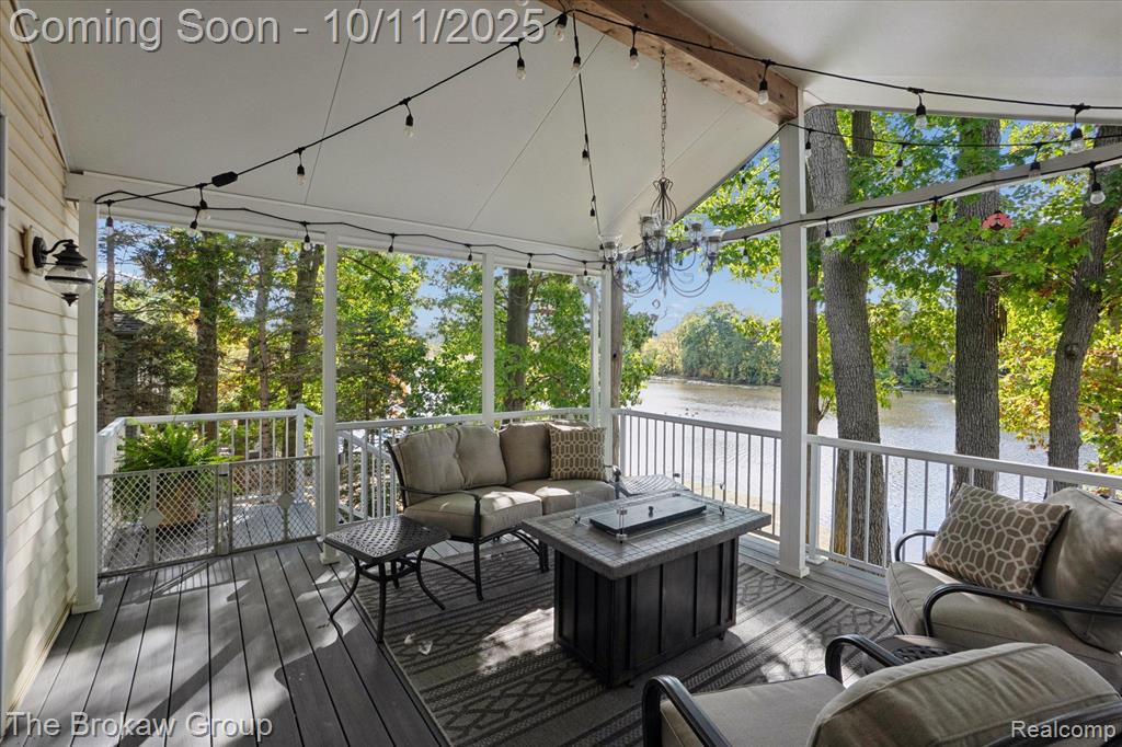 10216 Mill Pointe Drive, Goodrich Vlg, MI — Photo 49