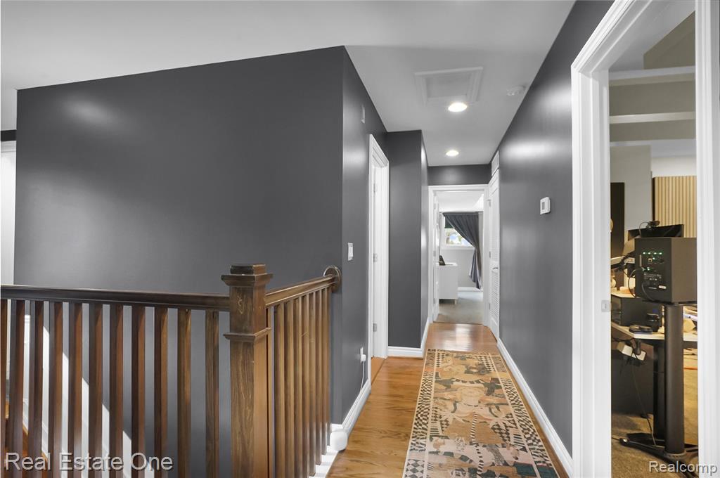 705 N Dorchester Avenue, Royal Oak, MI 48067 — Photo 21
